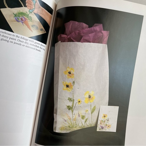 Create Your Own Greeting Cards & Gift Wrap Book by Priscilla Hauser - Picture 6 of 7